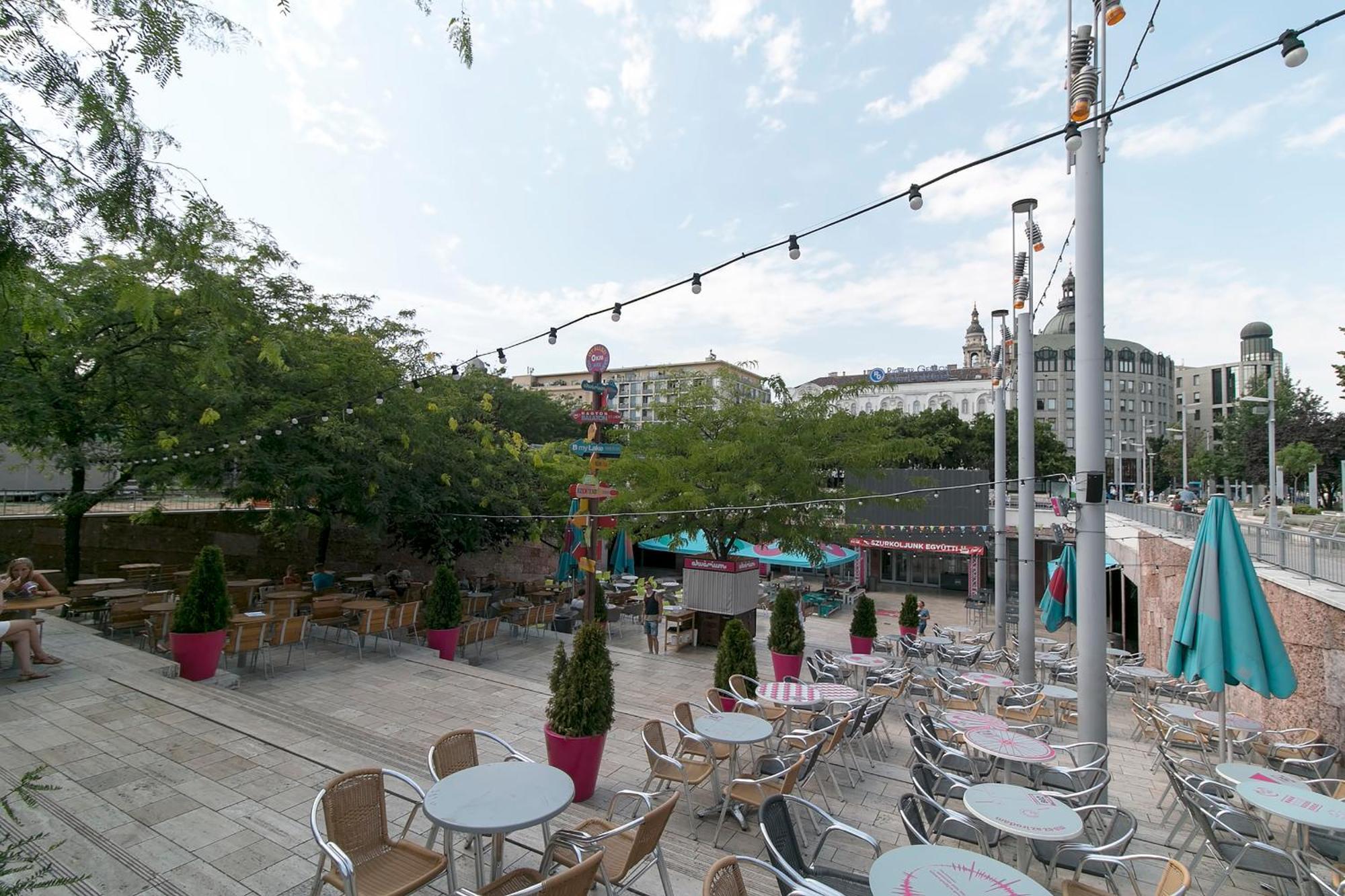 Little Italy Bronx Apartment บูดาเปสต์ ภายนอก รูปภาพ